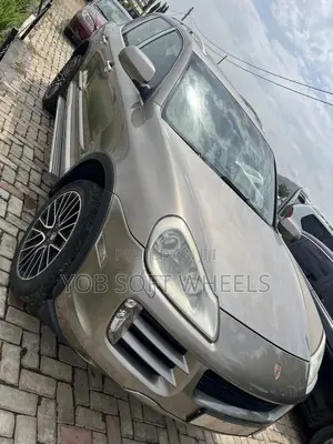Porsche Cayenne 2008 Gray