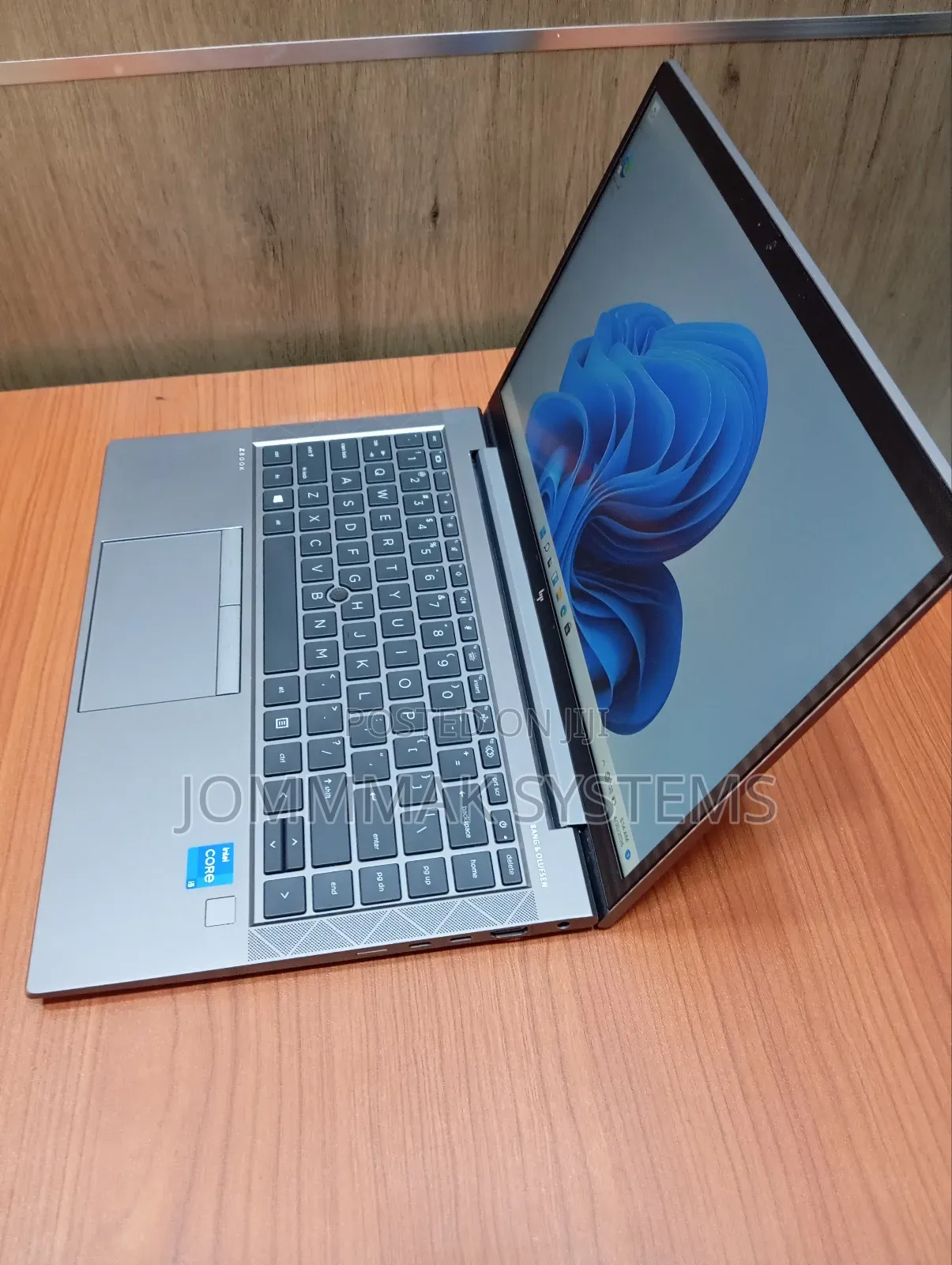 Laptop HP ZBook Firefly G8 16GB Intel Core i5 SSD 256GB