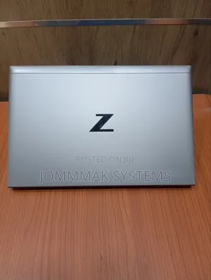Laptop HP ZBook Firefly G8 16GB Intel Core i5 SSD 256GB