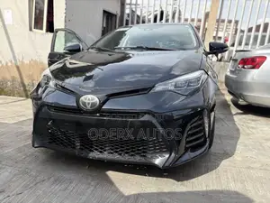 Toyota Corolla SE Special Edition 4dr Sedan (1.8L 4cyl CVT) 2017 Gray