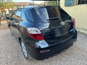 Toyota Matrix Hatchback FWD (1.8L 4cyl 5M) 2009 Black