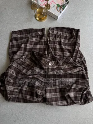 Solid Barrel Checkered Plaid Pant