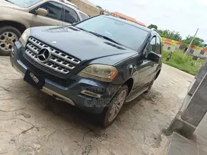 Mercedes-Benz M Class 2011 Gray