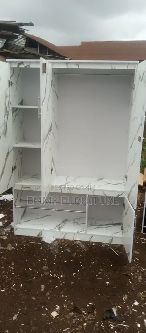 Wardrobe (4by6ft)