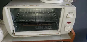 Microwave and Grill for Immediate Pickup