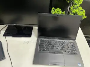 Laptop Dell Latitude 5400 8GB Intel Core i5 SSD 256GB