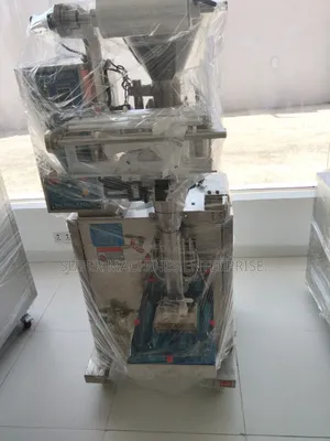 Granule Packaging Machine