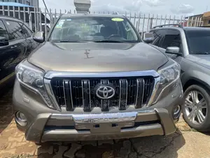 Toyota Land Cruiser Prado 2016 Gold