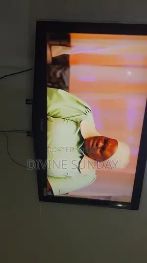 40” Samsung LCD Television