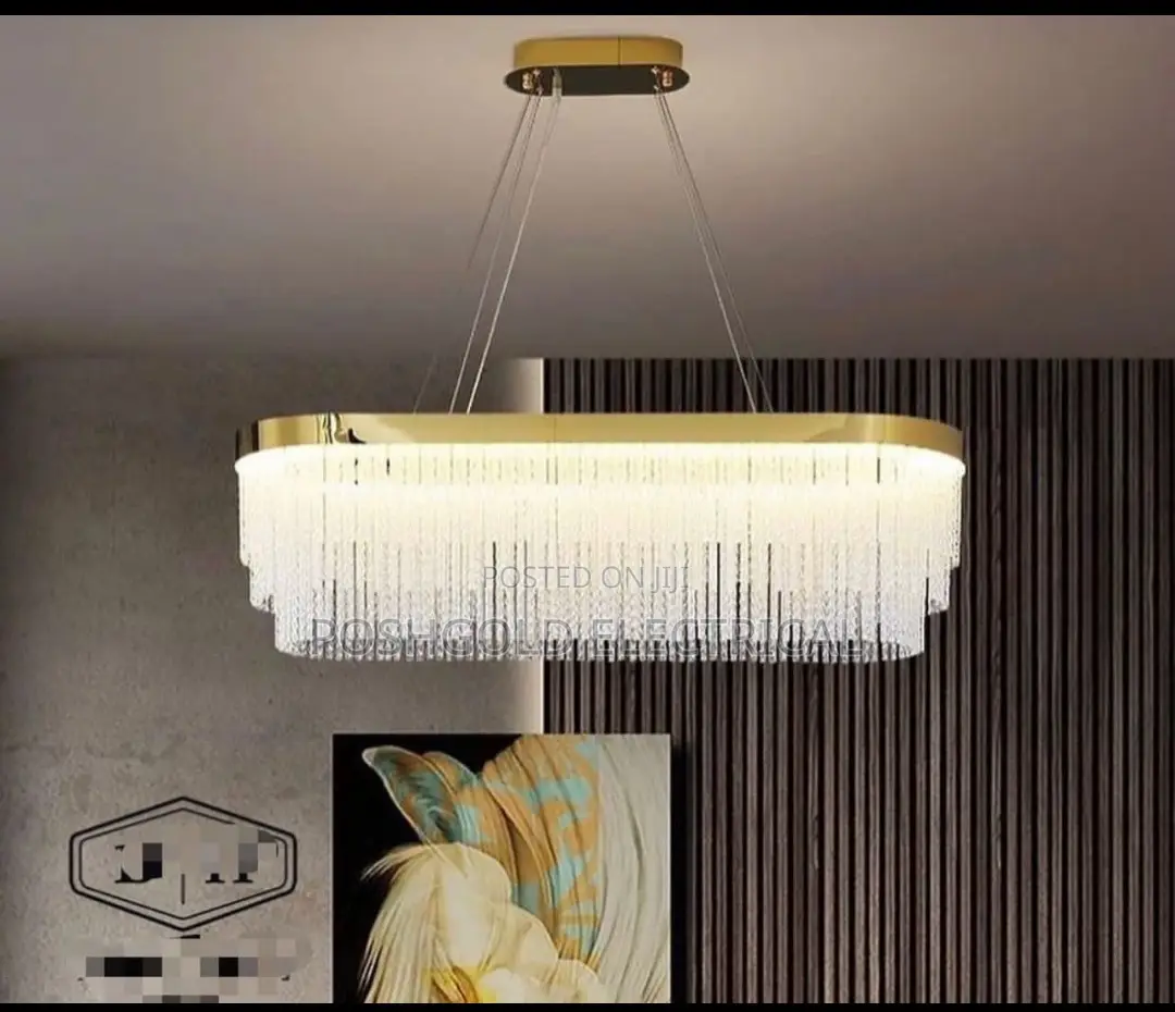 Gold Oval Fringe Chandelier X800