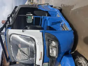 TVS Apache 180 RTR 2018 Blue