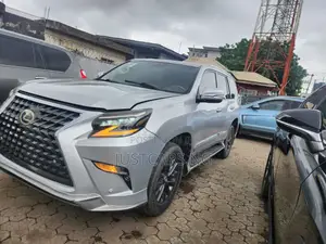 Lexus GX 2012 Gray