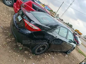 Toyota Corolla LE 4dr Sedan (1.8L 4cyl CVT) 2016 Black