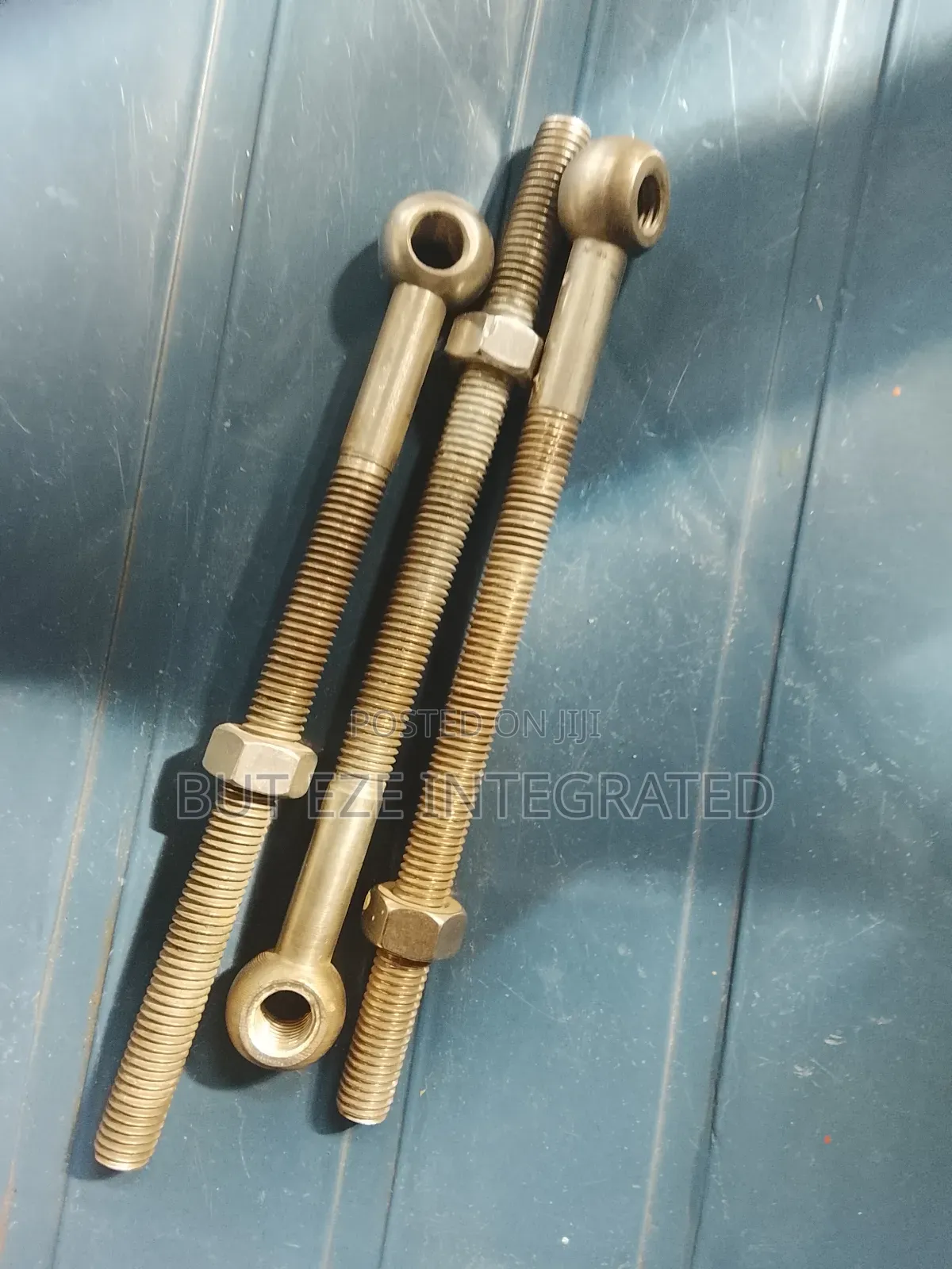 Bolts Thread For Hand Use