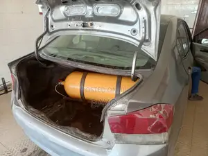 CNG Kits and Cylinder