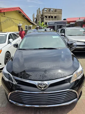 Toyota Avalon XLE Premium FWD Sedan (3.6L 6cyl 6A) 2016 Black