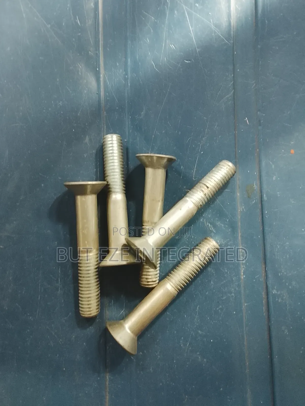 C S K Bolts Thread 8mmx50