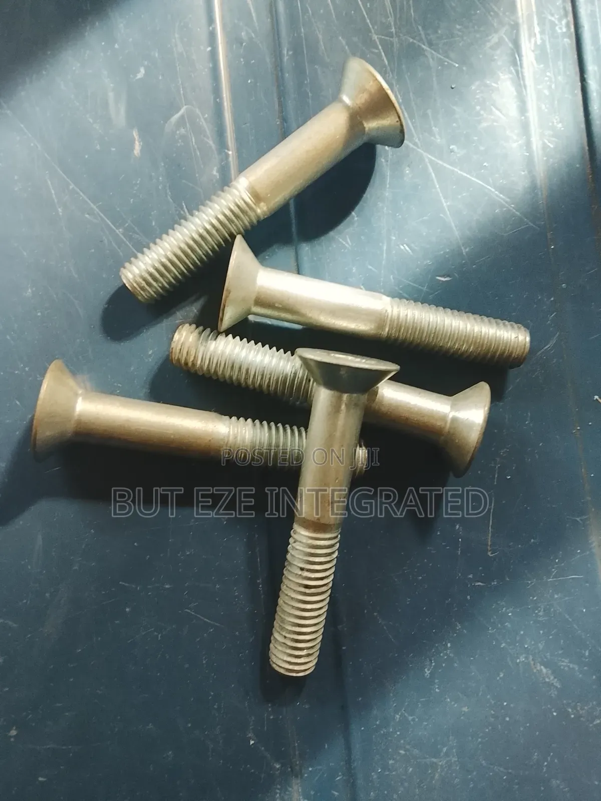 C S K Bolts Thread 8mmx50
