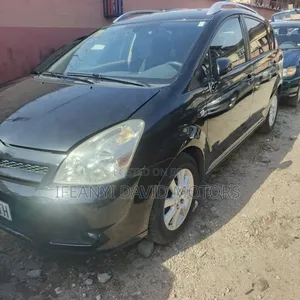 Toyota Corolla Verso 1.6 VVT-i 2005 Gray