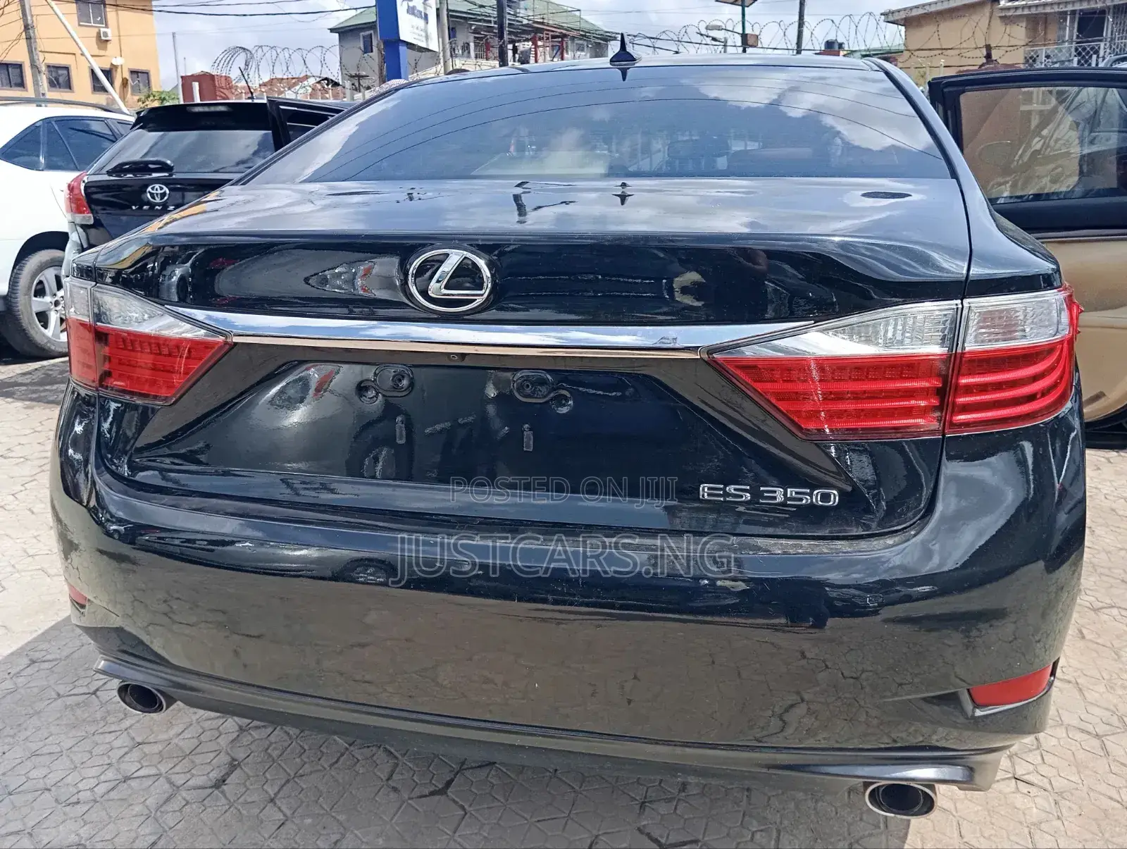 Lexus ES 2014 Black
