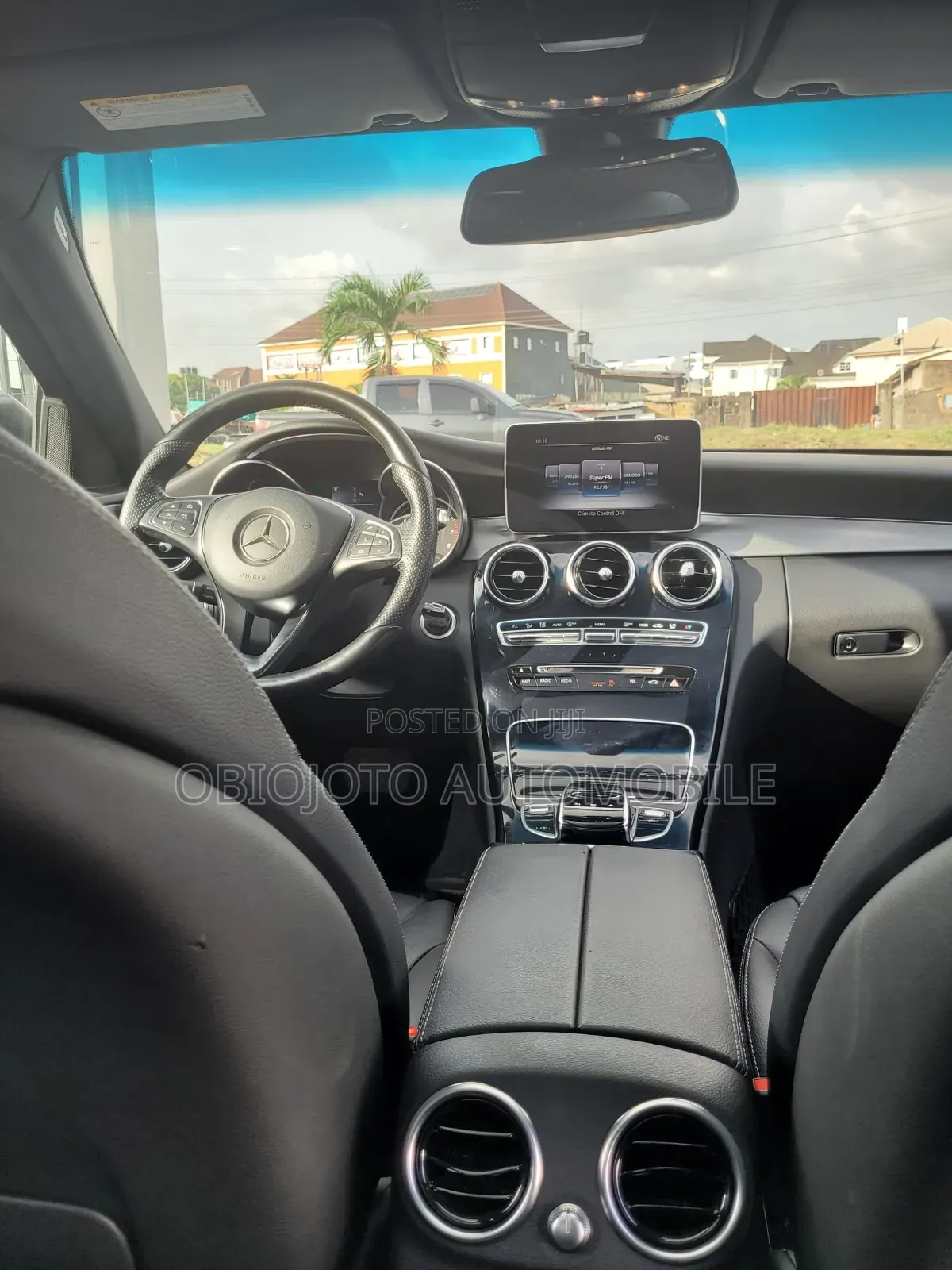 Mercedes-Benz C300 2017 Black