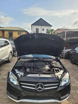 Mercedes-Benz C300 2017 Black
