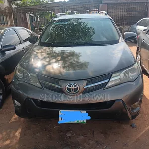 Toyota RAV4 Limited 4dr SUV (2.5L 4cyl 6A) 2014 Brown