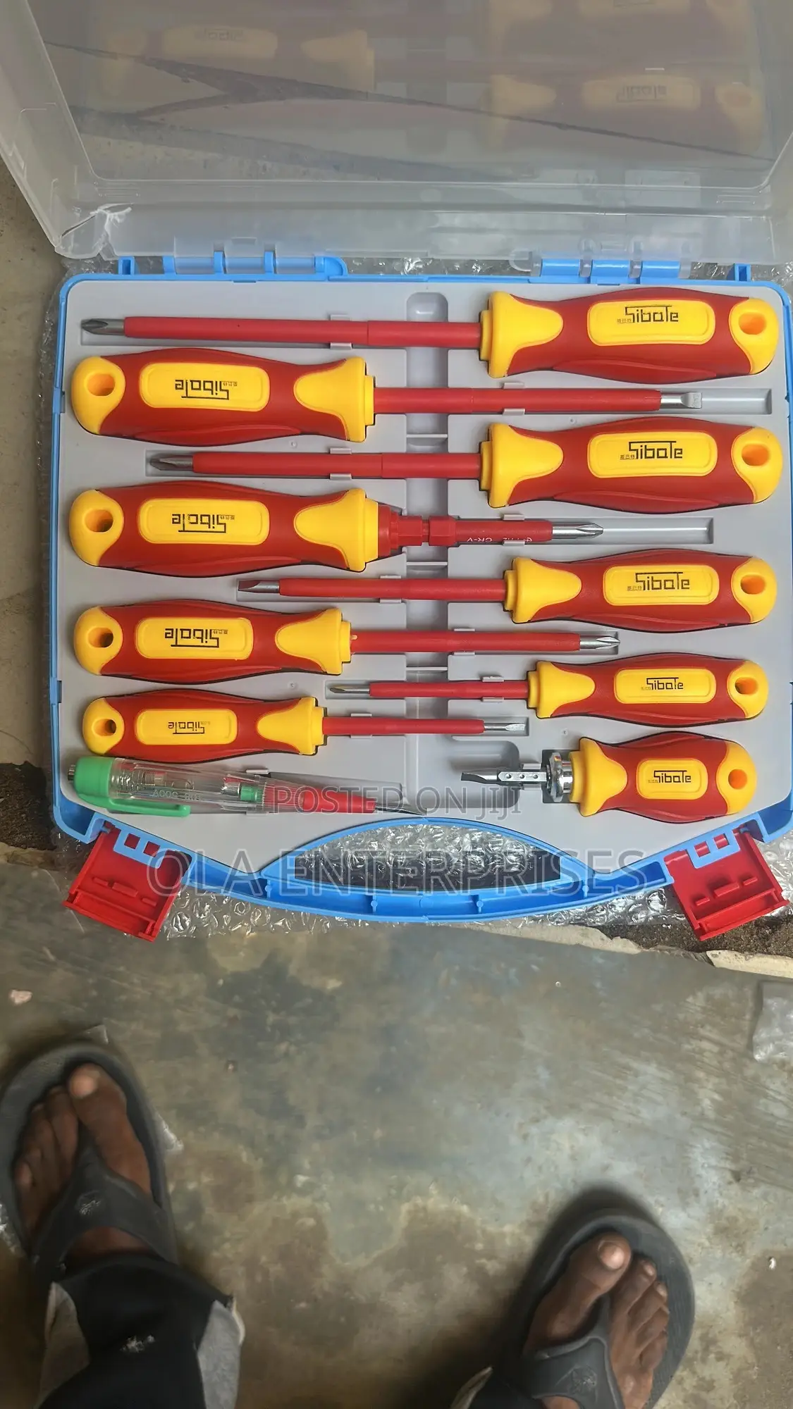 Insulated Screwdriver