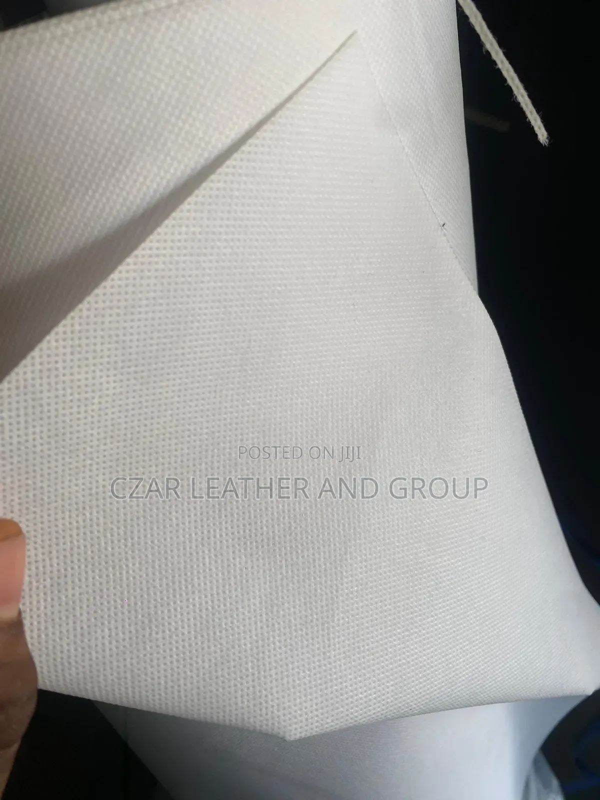 Polypropylene Breathable Nonwoven Tissue Versatile Textile Material