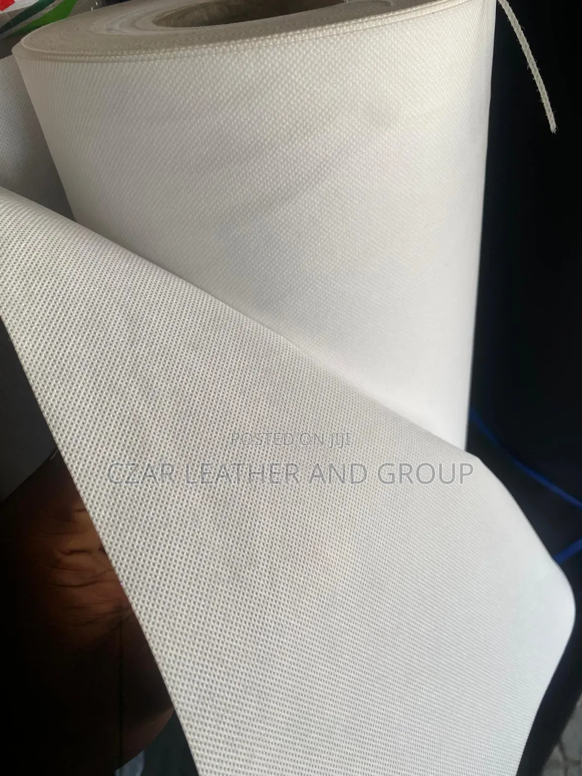 Polypropylene Breathable Nonwoven Tissue Versatile Textile Material