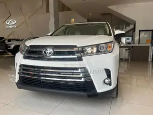 Toyota Highlander Limited Platinum V6 4x2 (3.5L 6cyl 6A) 2016 White
