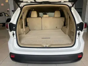 Toyota Highlander Limited Platinum V6 4x2 (3.5L 6cyl 6A) 2016 White