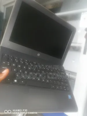 Laptop HP Stream 11 Pro G4 EE 4GB Intel SSD 128GB