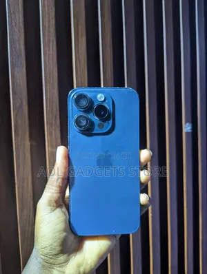 Apple iPhone 15 Pro 128 GB Blue