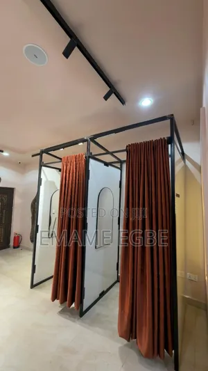 Dressing Booth