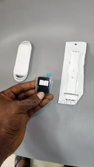 Premium Apple Watch Series 7 45mm