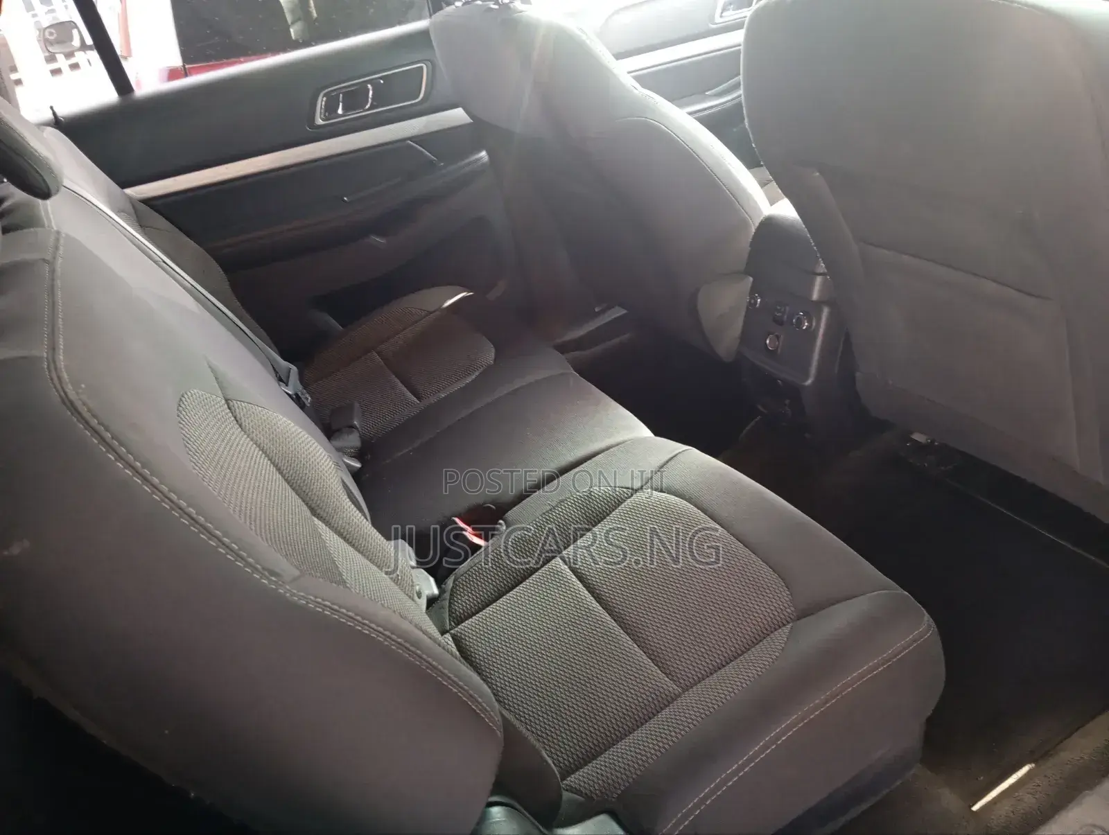 Ford Explorer 2016 Black