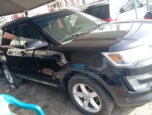 Ford Explorer 2016 Black
