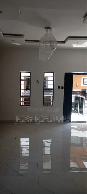 2bdrm Duplex in Off Obirikwerre, East West Road for rent