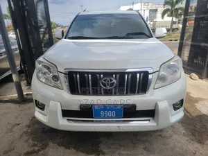Toyota Land Cruiser Prado 4.0 Petrol TX-L 2010 White