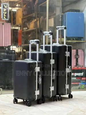 Solid Set of 3 Aluminum Luggage Traveling Box