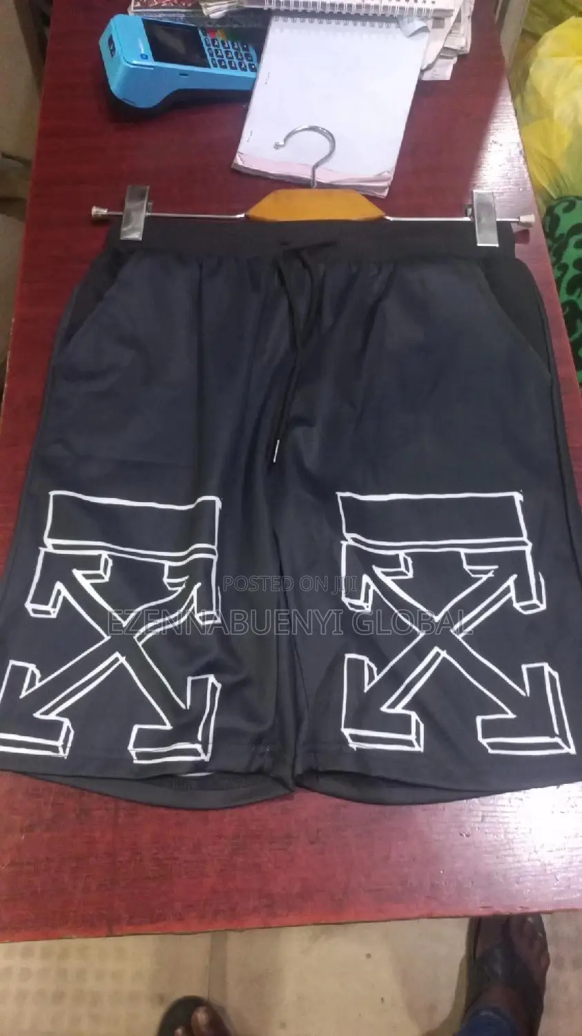 Three Quarter Shorts for Grab
