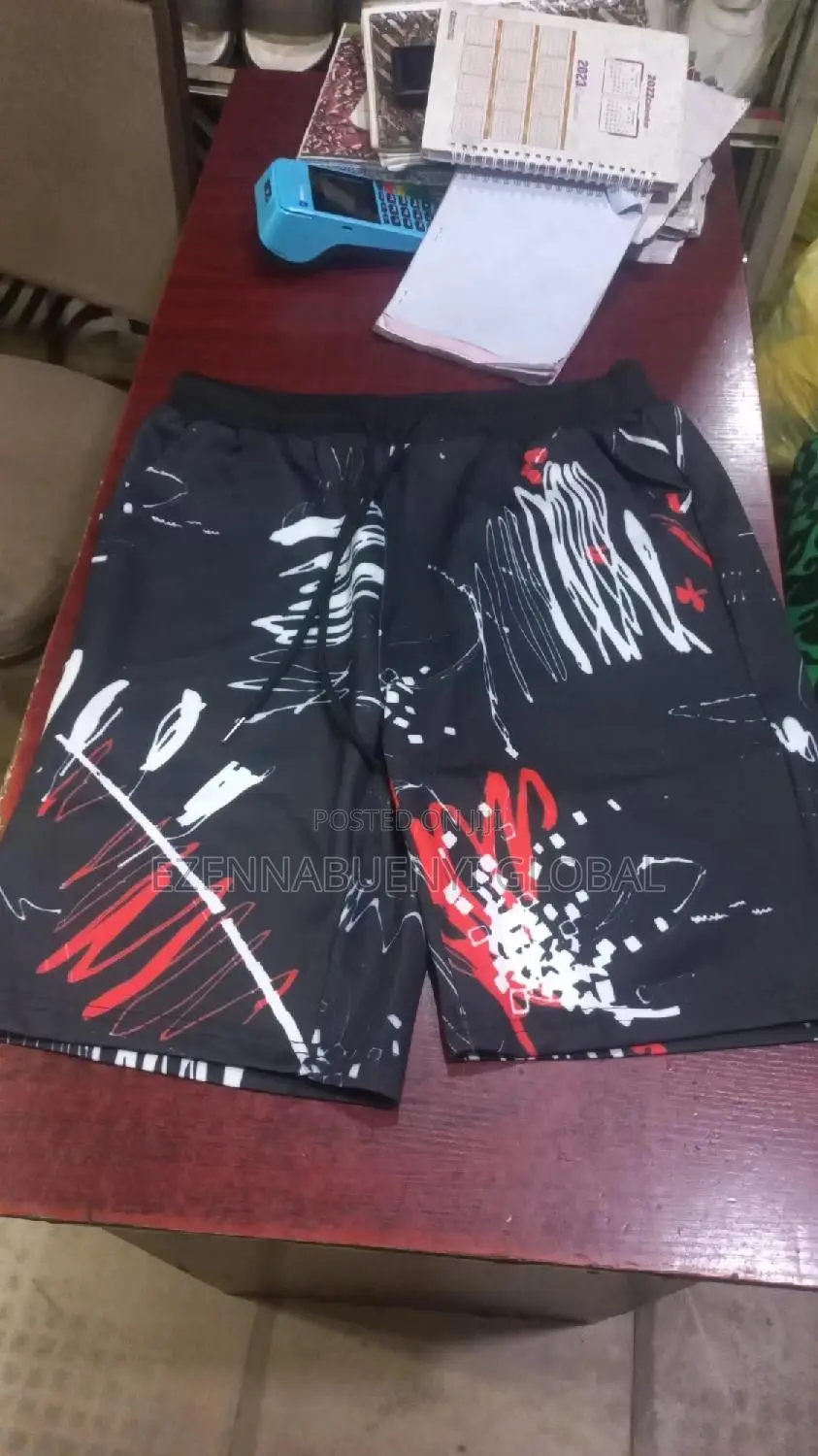Three Quarter Shorts for Grab