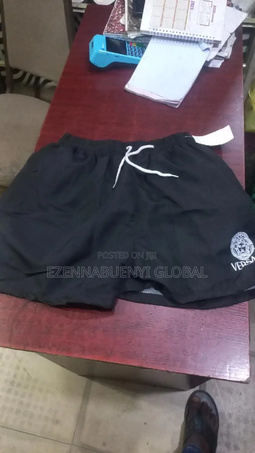 Three Quarter Shorts for Grab