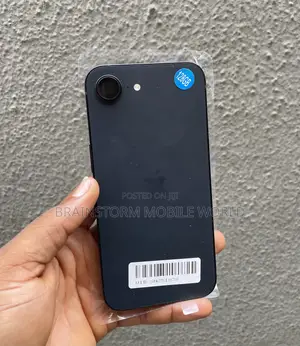 Apple iPhone 16e 128 GB Black