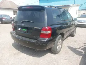 Toyota Highlander 2004 Black