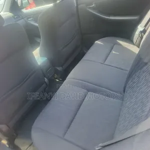Toyota Corolla 2005 Red