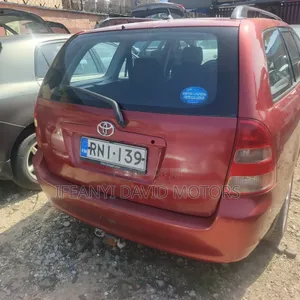 Toyota Corolla 2005 Red