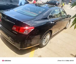 Lexus ES 2012 Black