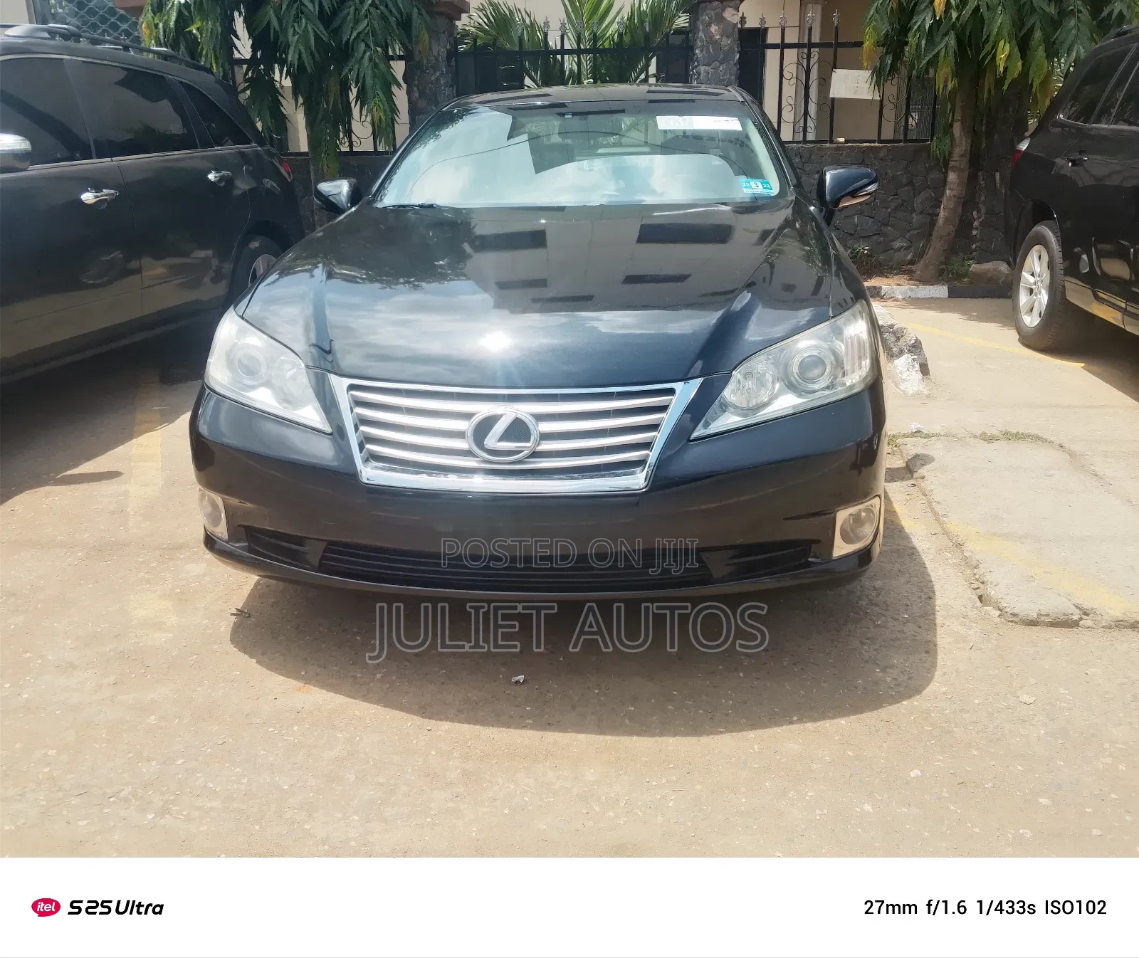 Lexus ES 2012 Black